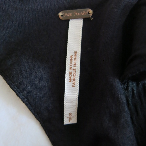 Free People Embroidered Neck Open Back Sleeveless Black Dress - Size Small - Picture 6 of 7